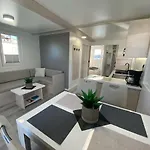 Floating House Arena 3 Póla